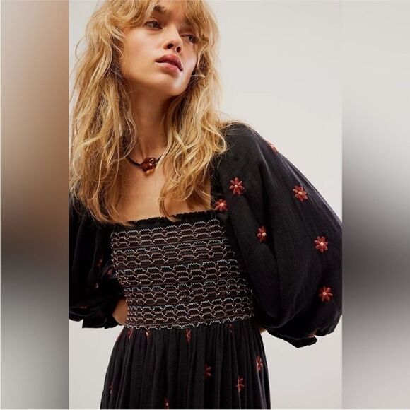 Free People NWT Dahlia Embroidered Maxi Dress size XS - Picture 3 of 6